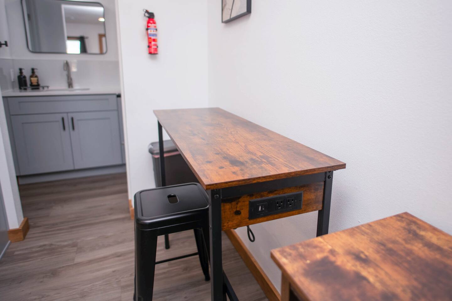 Bright and clean furnished apartment Mt. Sterling